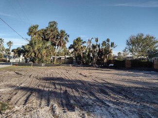 5501, 5503 Gulf Dr, Holmes Beach, FL 34217
