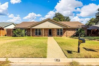 4 Amhurst Ct, Midland, TX 79705