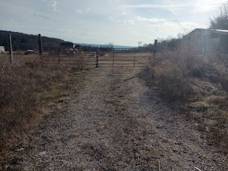 33 Joyland Rd, Shell Knob, MO 65747