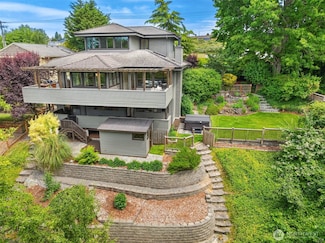 9201 24th Ave NW, Seattle, WA 98117