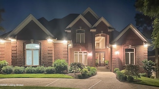 8705 Summit Ridge Dr, Louisville, KY 40241