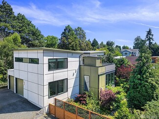 312 NE 90th St, Seattle, WA 98115