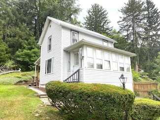 1360 Saylor St, Johnstown, PA 15905