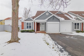 7 Packetts Grove, Fairport, NY 14450