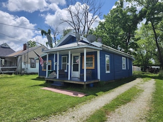 626 W North St, Mountain Grove, MO 65711
