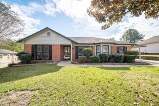 4126 Terrace Pointe Dr, Columbus, GA 31909