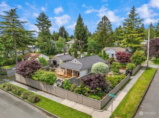 3303 SW 100th St, Seattle, WA 98146