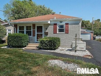 2421 28th St, Rock Island, IL 61201