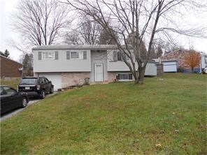 125 Frederick Dr, Manor, PA 15665