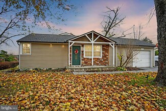 1819 Hilton Ave, Dover, PA 17315