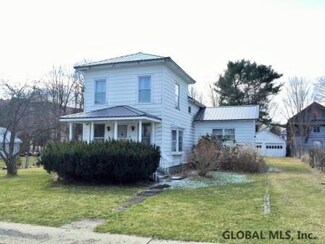 12 Maple St, Worcester, NY 12197