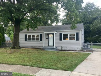 29 Gene Ave, New Castle, DE 19720