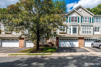 29 Lambiance Ct Unit BLDG2, Highland Park, NJ 08904