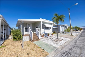 5245 Fairfield Ave S, Gulfport, FL 33707
