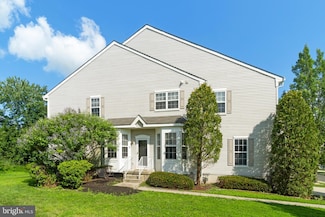 22 Weaver Dr, Marlton, NJ 08053