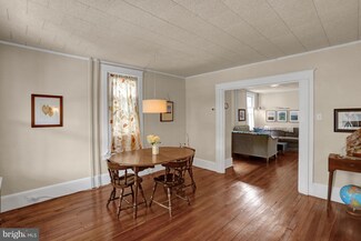 70 Cacoosing Ave, Reading, PA 19608