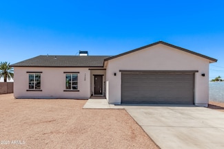 1724 N Main Dr, Apache Junction, AZ 85120