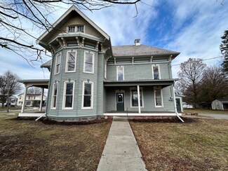 32 Townsend St, Greenwich, OH 44837