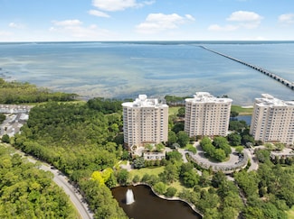 408 Kelly Plantation Dr Unit 910, Destin, FL 32541