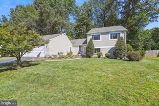 11706 Riders Ln, Reston, VA 20191