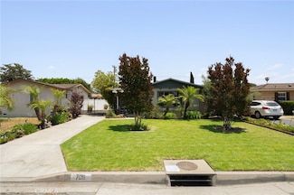 708 S Vecino Dr, Glendora, CA 91740