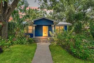 217 W Powhatan Ave, Tampa, FL 33604