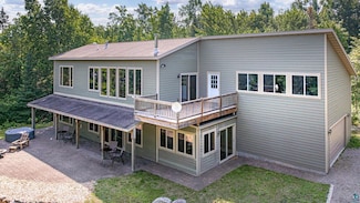 631 Circle Dr, Ely, MN 55731