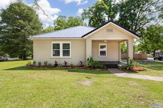302 Richardson St, Gadsden, AL 35903