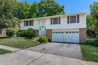 4112 Silver Oak St, Dayton, OH 45424