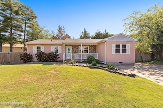 43 Walnut St, Little Egg Harbor Township, NJ 08087