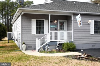 17226 Crab Pot Ln, Piney Point, MD 20674