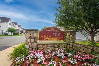 100 Kirkbride Dr Unit 117, Danvers, MA 01923