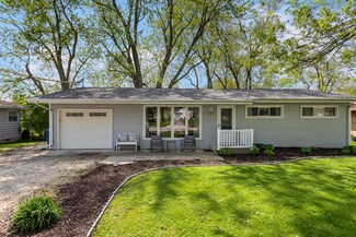 310 S Elm St, Saint Joseph, IL 61873