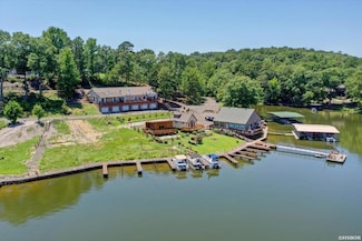 33 Waterfront Dr, Hot Springs, AR 71913