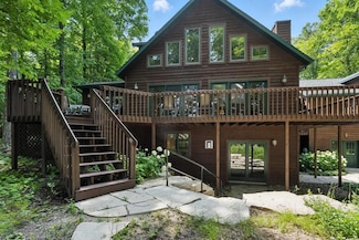 5072 Alpen Ln, Egg Harbor, WI 54209