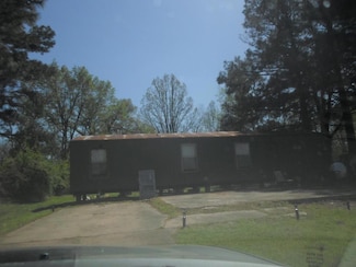 813 Childress Dr, Wynne, AR 72396