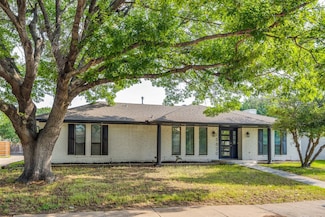 15820 Meadow Vista Dr, Dallas, TX 75248