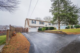 26 Kulas Rd, West Warwick, RI 02893
