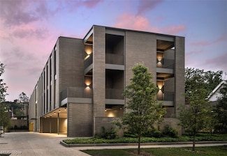 2087 Random Rd Unit 303, Cleveland, OH 44106