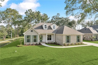 39063 Taylor St, Pearl River, LA 70452