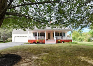 10 Hill Dr, South Berwick, ME 03908