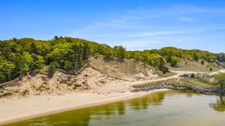 3507 Winnetaska Rd, Norton Shores, MI 49441