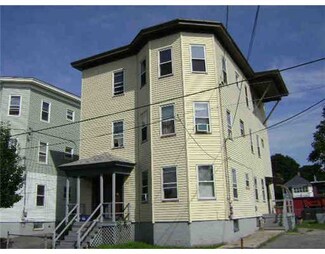 316 Division St, Pawtucket, RI 02860