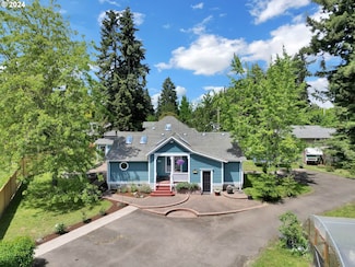 25 Knoop Ln, Eugene, OR 97404