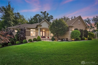 1806 Sugar Maple Place, Bellbrook, OH 45305