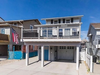 61 Alabama St, Long Beach, NY 11561