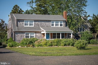 6 W 11th St, Barnegat Light, NJ 08006