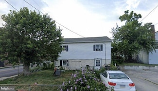 7 S 3rd St, Mc Sherrystown, PA 17344