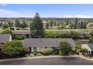 12110 SW King Arthur St Unit 224, Portland, OR 97224