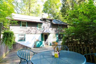 1122 Taughannock Blvd, Ithaca, NY 14850